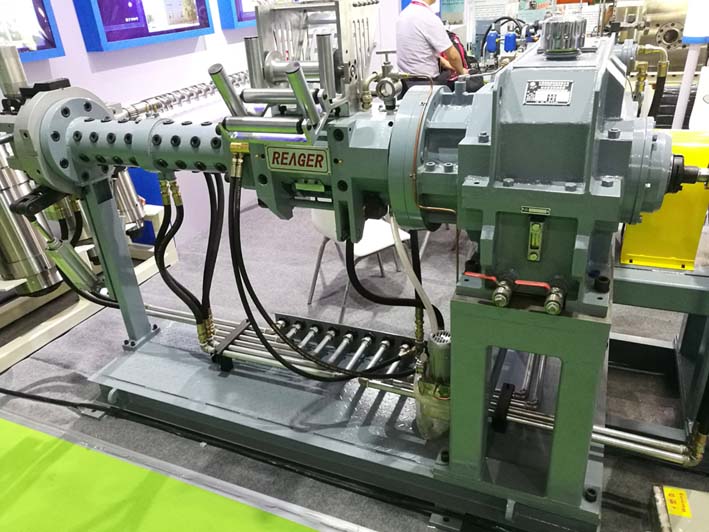 90擠出機